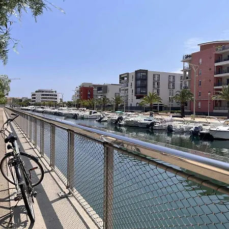 Cosy A 500m Du Port De Frejus, Proche Et Commerces - Fr-1-226a-356 公寓