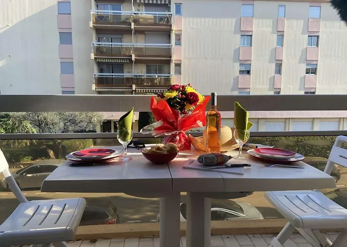 Cosy A 500m Du Port De Frejus, Proche Et Commerces - Fr-1-226a-356 아파트