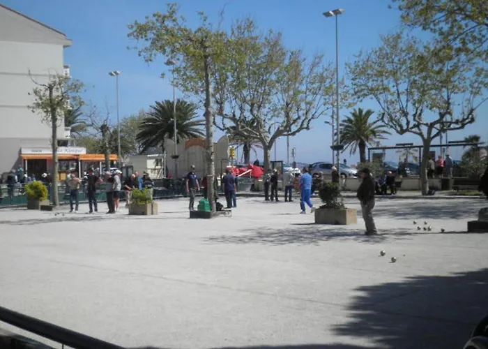 아파트 Cosy A 500m Du Port De Frejus, Proche Et Commerces - Fr-1-226a-356 *