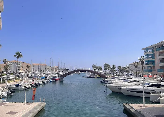 Cosy A 500m Du Port De Frejus, Proche Et Commerces - Fr-1-226a-356